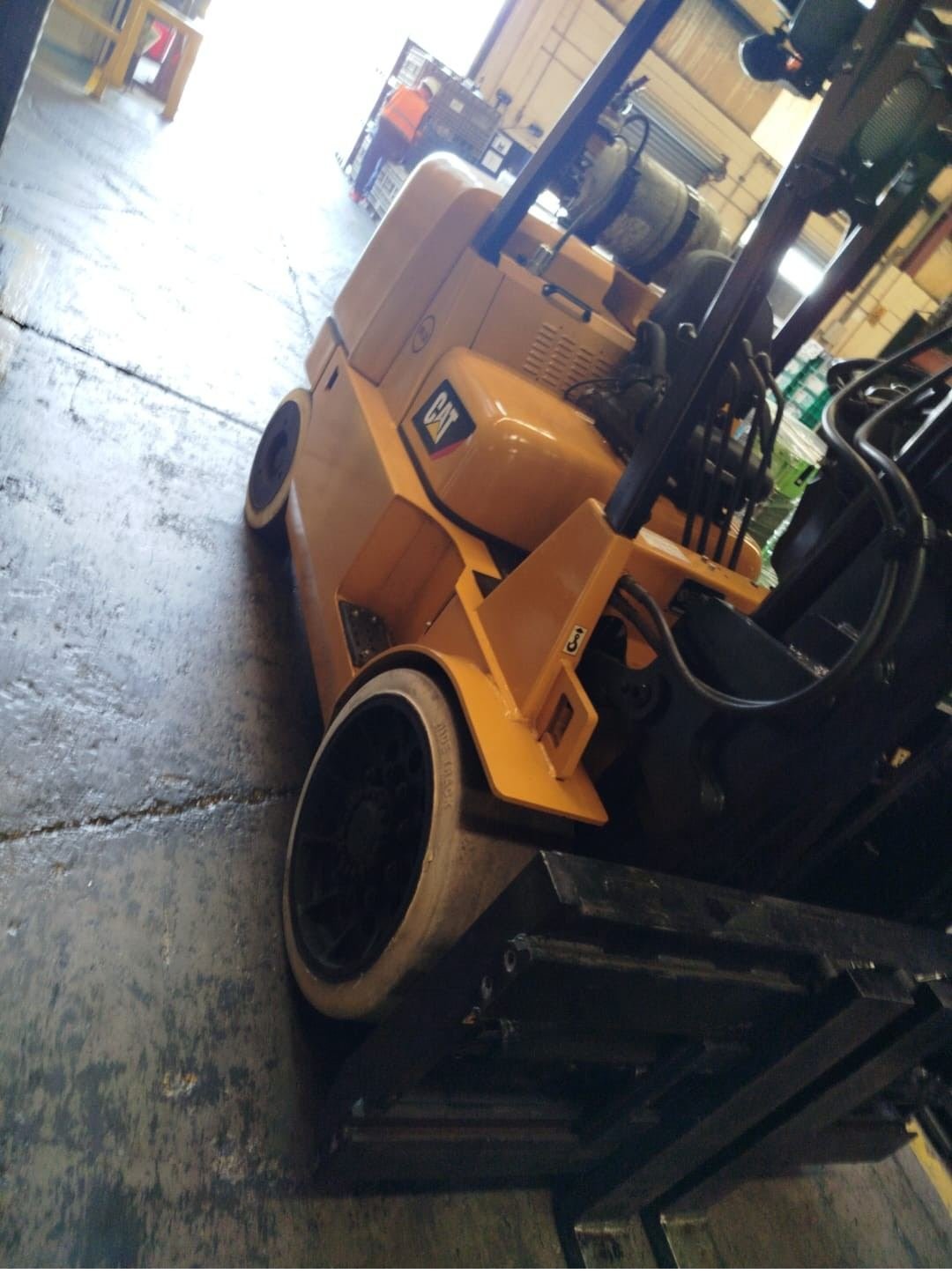 MR-330 Caterpillar GC70K